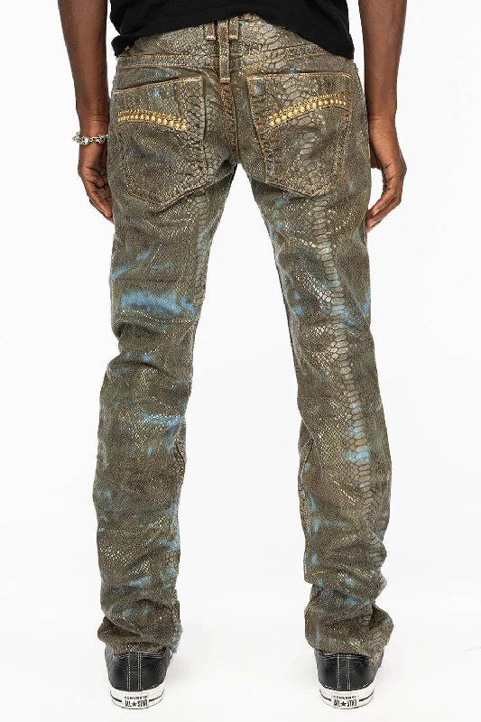 MENS CLASSIC 5 POCKET STRAIGHT LEG JEANS IN REPTILE WASH WITH STUDS AND CRYSTALS